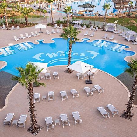 Waves Aqua Resort Kenitra Exterior photo The swimming pool at the hotel