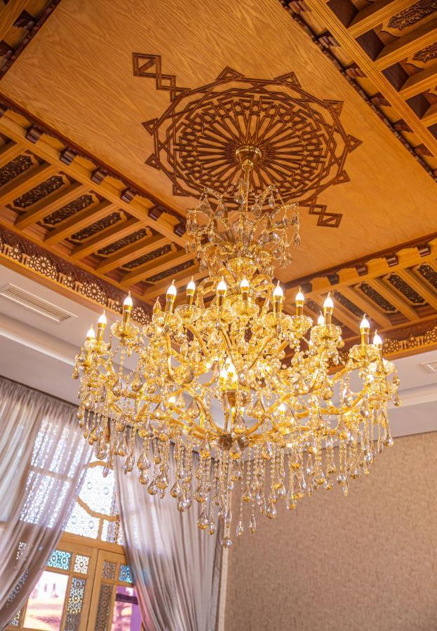 Waves Aqua Resort Kenitra Exterior photo A chandelier