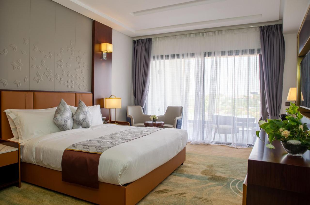 Waves Aqua Resort Kenitra Exterior photo A room at the hotel
